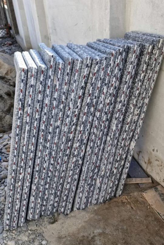Tiles & Marbles